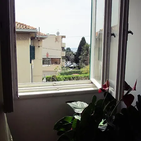 Rina Apartamento
